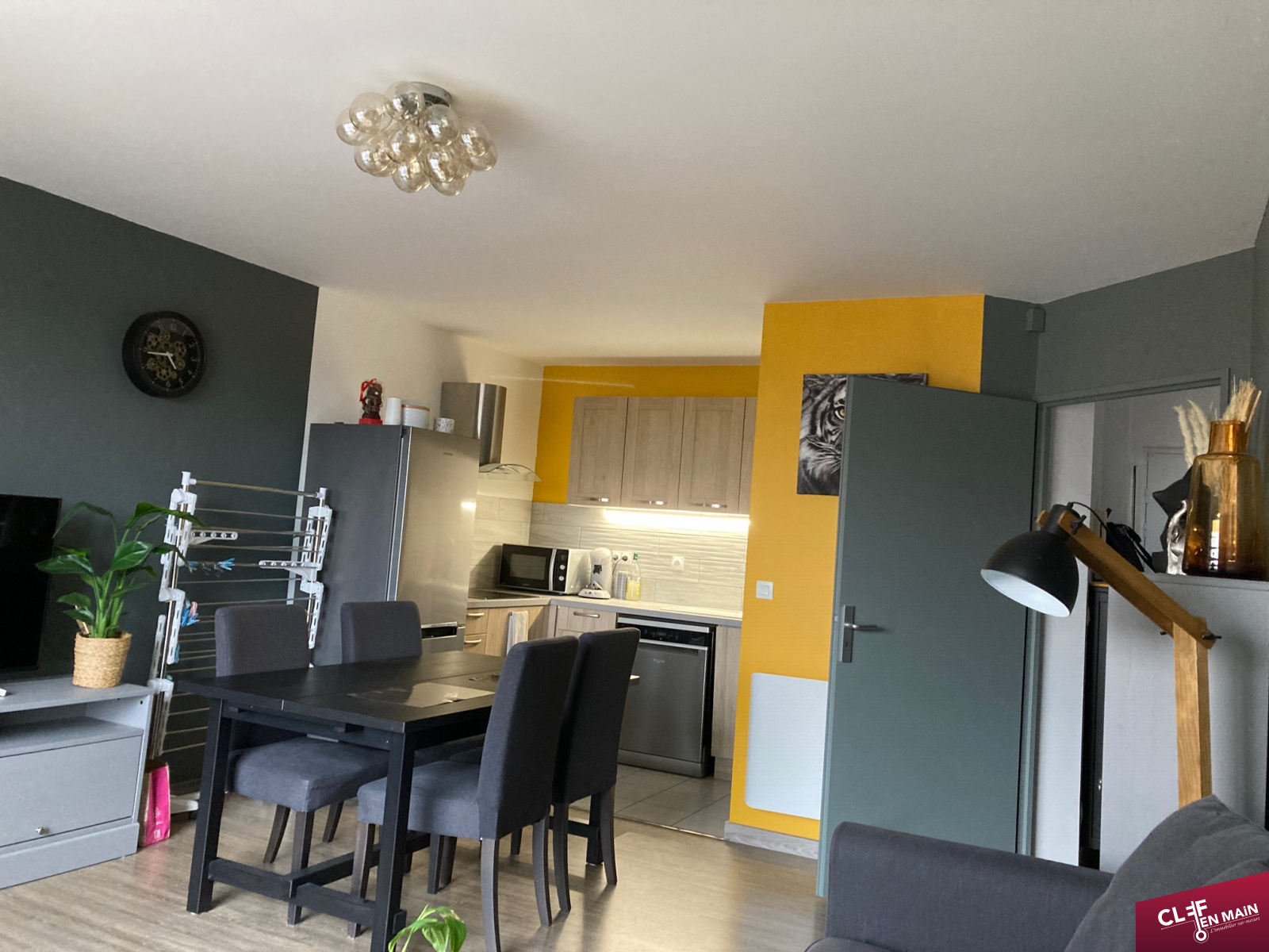 Vente BAILLEUL - HYPER CENTRE VILLE - Appartement T2 De 42.06 M² Avec ...